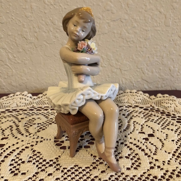 Lladró “First Performance” - Picture 1 of 7